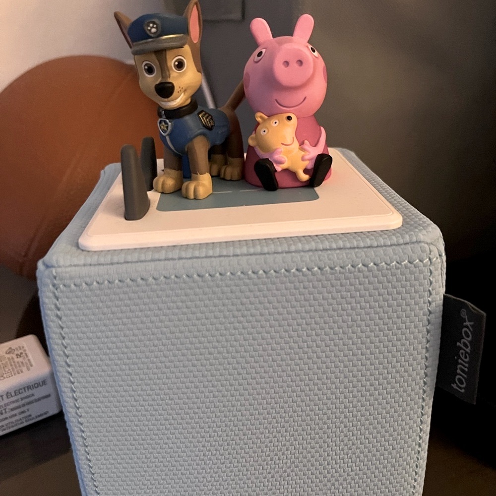 Toniebox Audio Player with Paw Patrol and Peppa Pig Figures